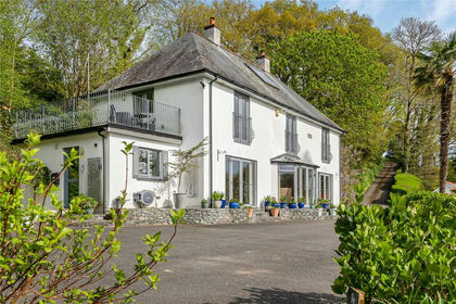 23 acres of Smallholding for sale in St. Ive and Pensilva
