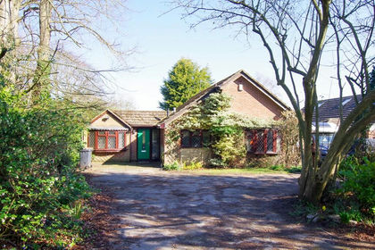 Land for sale in Ashby-de-la-Zouch