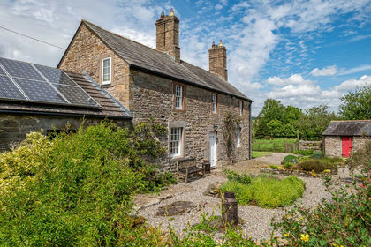 6.5 acres of Smallholding for sale in Brampton