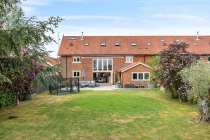 Barn Conversion for sale in Stansted Mountfitchet