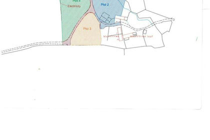 Land for sale in Cilymaenllwyd