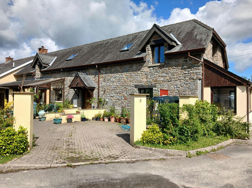 Cottage for sale in Lampeter