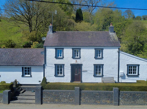 4.5 acres of Smallholding for sale in Tregaron