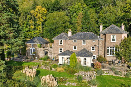 2.2 acres of Country Home for sale in Talybont-on-Usk