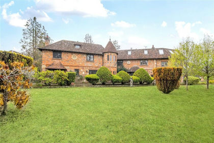 1.1 acres of House with Land for sale in West Clandon