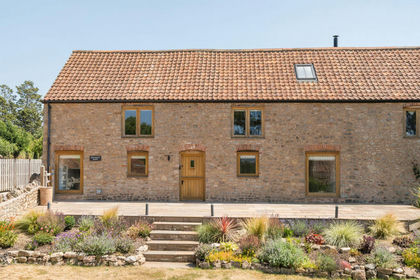 Barn Conversion for sale in Aust