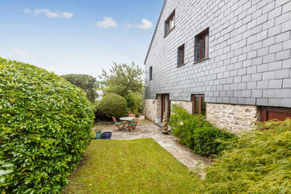 Land for sale in Dittisham