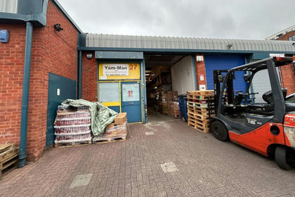 Warehouse for sale in Walthamstow