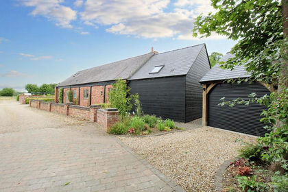 Land for sale in South Hykeham