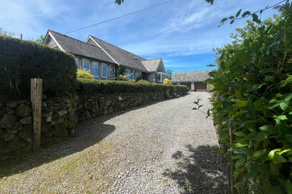 3.2 acres of House with Land for sale in West Buckfastleigh