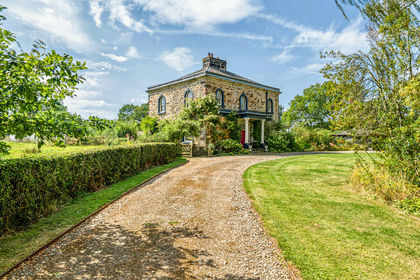 4.5 acres of House with Land for sale in Heskin