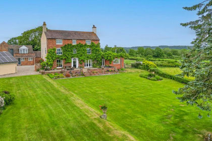 1.3 acres of House with Land for sale in Astley Abbotts