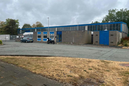 Warehouse for sale in Madeley