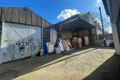 Commercial Land for sale in Croydon West