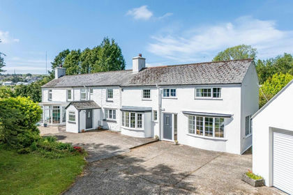1 acre of Cottage for sale in St. Ive and Pensilva