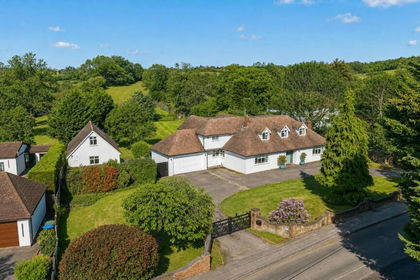1.3 acres of House with Land for sale in Nazeing