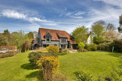 1.8 acres of House with Land for sale in Hawkhurst