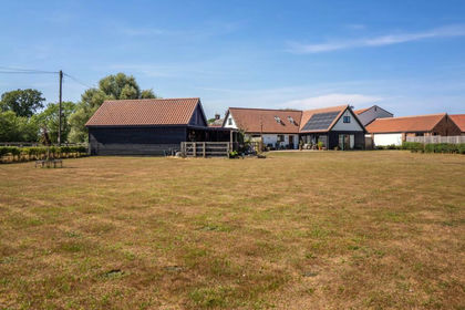 1 acre of Barn Conversion for sale in Hingham
