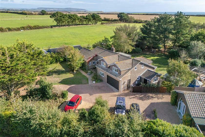 5.5 acres of House with Land for sale in Brighstone