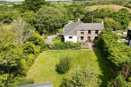 1.5 acres of House with Land for sale in Perranzabuloe