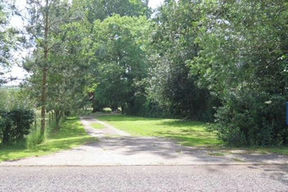 10 acres of House with Land for sale in Owersby