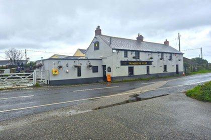 1.5 acres of Recreational Land for sale in Mawgan-in-Pydar