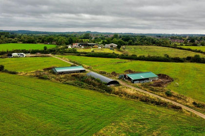 22 acres of Development Land for sale in Stanford in the Vale