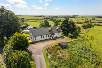 9 acres of Country Home for sale in Kilmarnock and Loudoun