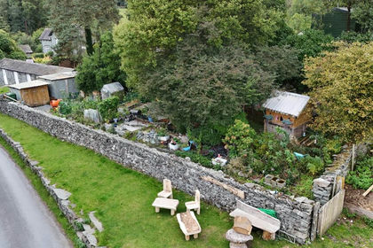 Amenity Land for sale in Lakes