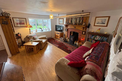 2.3 acres of Cottage for sale in Llandysul