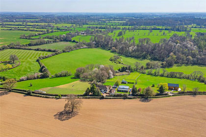 1.2 acres of House with Land for sale in Great Gaddesden