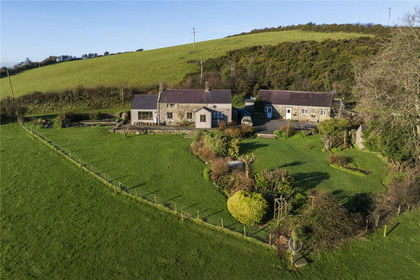 Cottage for sale in Botwnnog