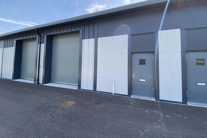 Warehouse for sale in Colne
