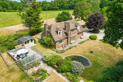 5 acres of House with Land for sale in Minstead