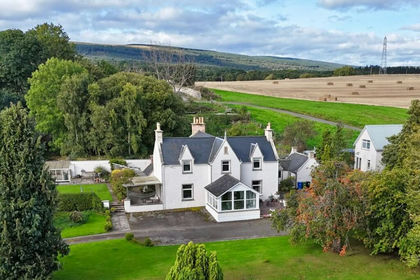 1.6 acres of House with Land for sale in Caithness, Sutherland and Easter Ross