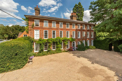 1.9 acres of House with Land for sale in Betchworth
