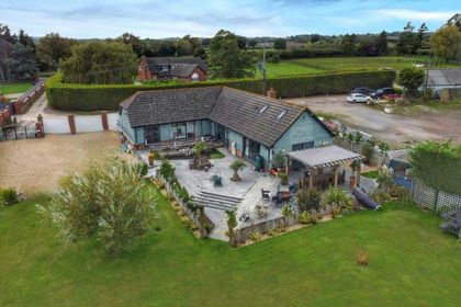 Land for sale in Pulloxhill