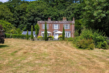 3.5 acres of House with Land for sale in Dinton
