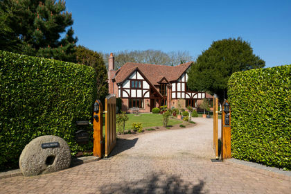 1.3 acres of Land for sale in Crowle