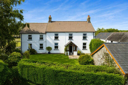 17.1 acres of Smallholding for sale in Llangunnor