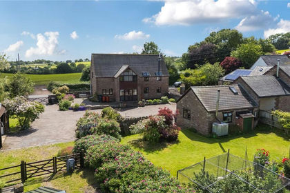 4.8 acres of House with Land for sale in Awre