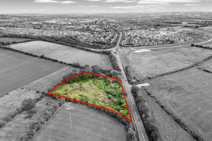 2.7 acres of Development Land for sale in Stratford-upon-Avon