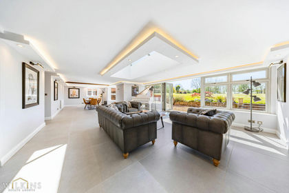 2.5 acres of House with Land for sale in Nether Whitacre