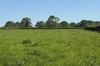 12 acres of Agricultural Land for sale in Penyffordd