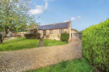1.6 acres of House with Land for sale in North Cheriton