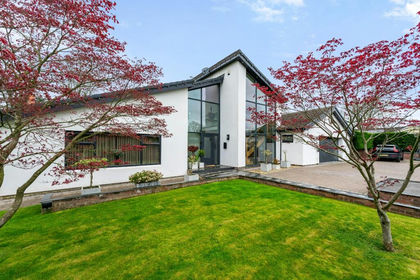 1 acre of House with Land for sale in Winwick