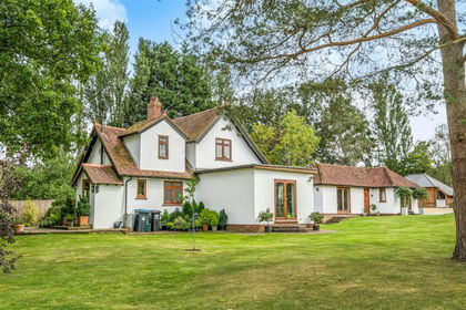 5.8 acres of Agricultural Land for sale in Bletchingley