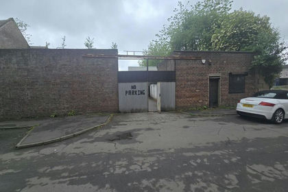 Workshop for sale in Glasgow West