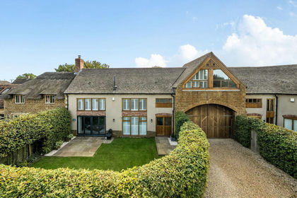Barn Conversion for sale in Preston
