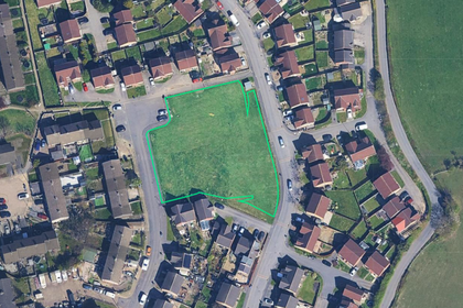 Cheap Land for sale in Bradford South